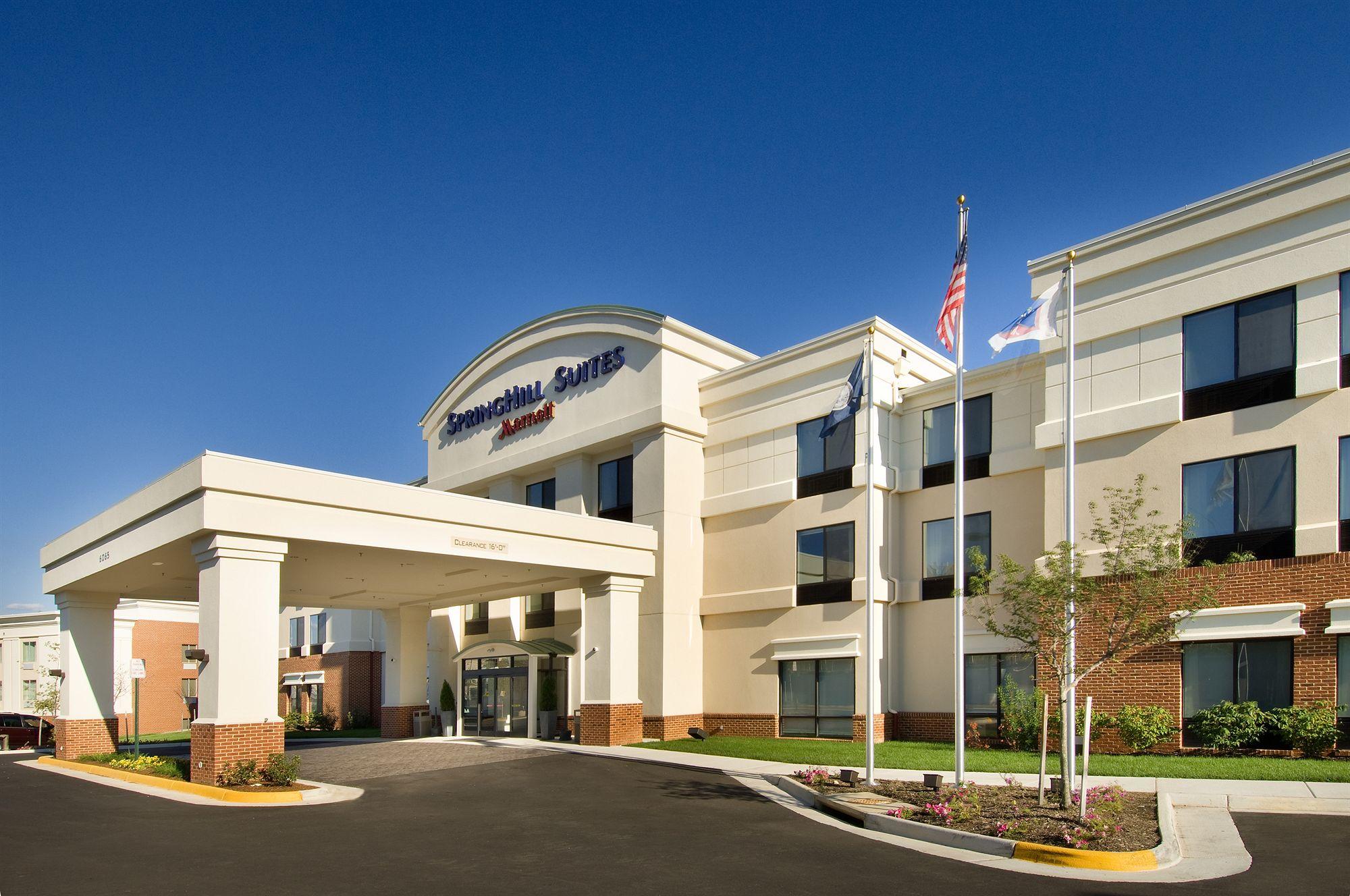 Springhill Suites Alexandria Exterior foto